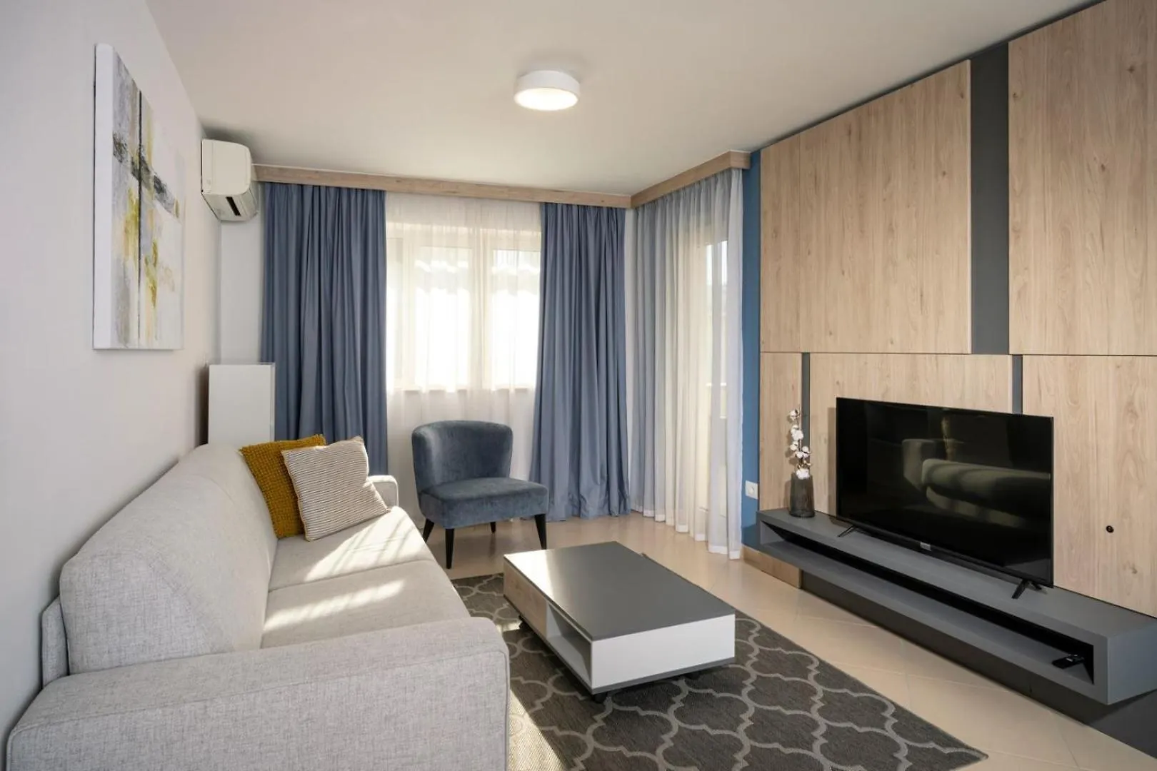 Apartment Garden Palace B228 Umag Croatia